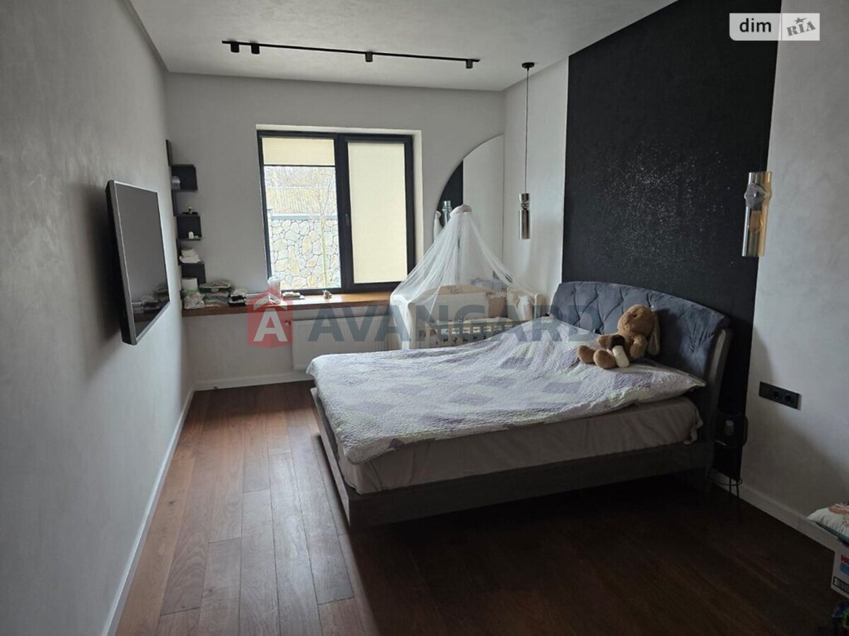 �������, 325 ��.�. ���� 16