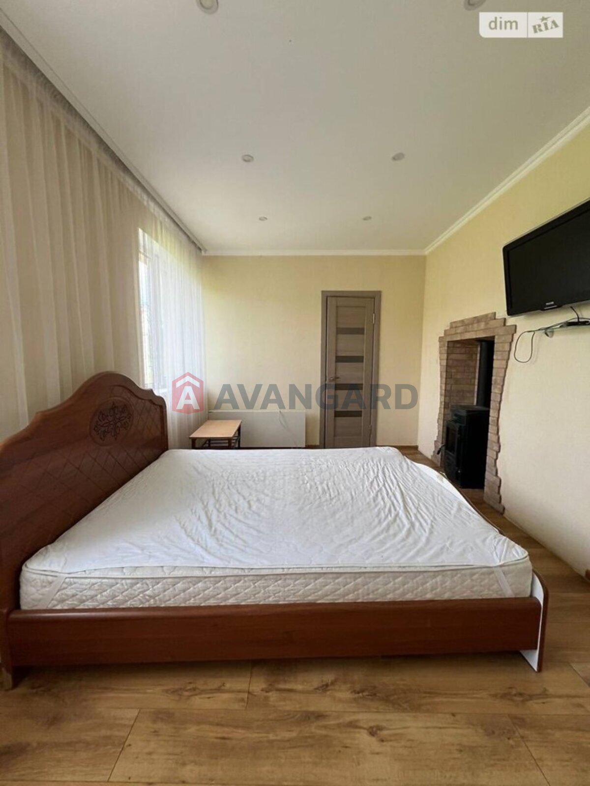 �������, 134 ��.�. ���� 3