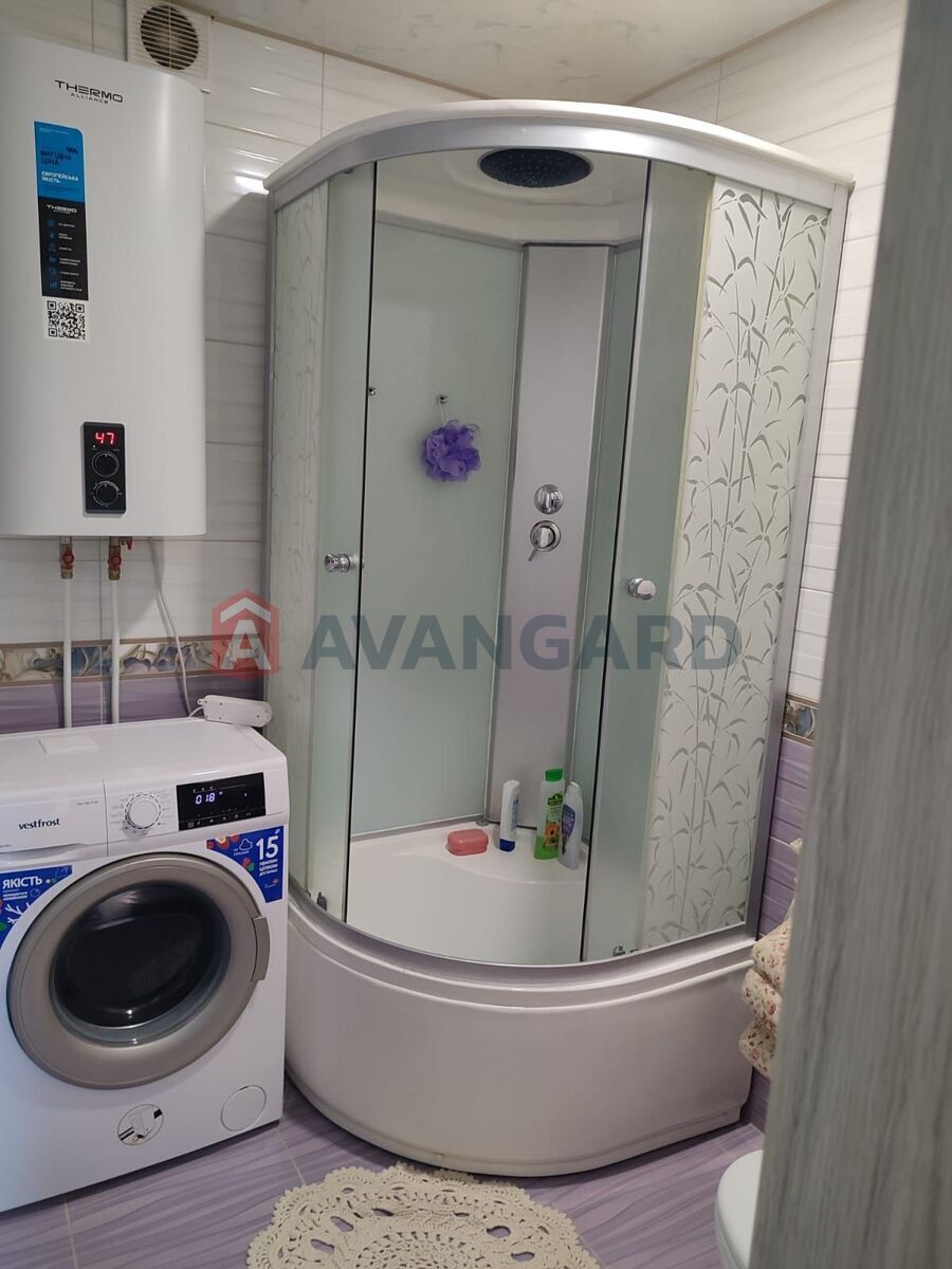 ������� �������, 35 ��.�. ���� 5