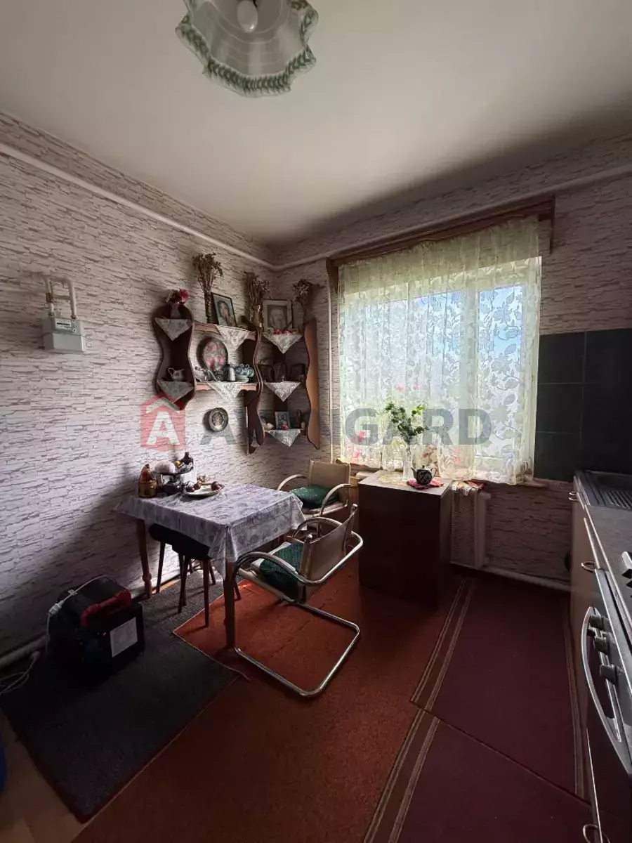 �������, 90 ��.�. ���� 23