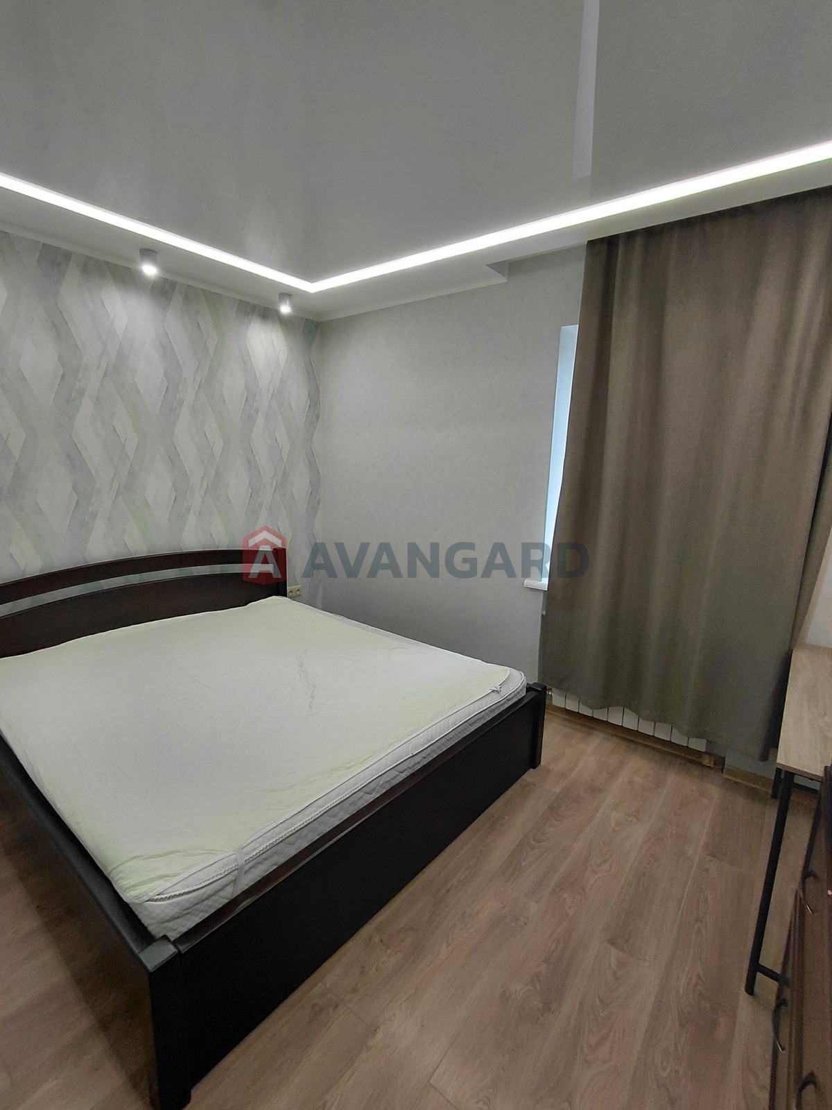 �������, 90 ��.�. ���� 13