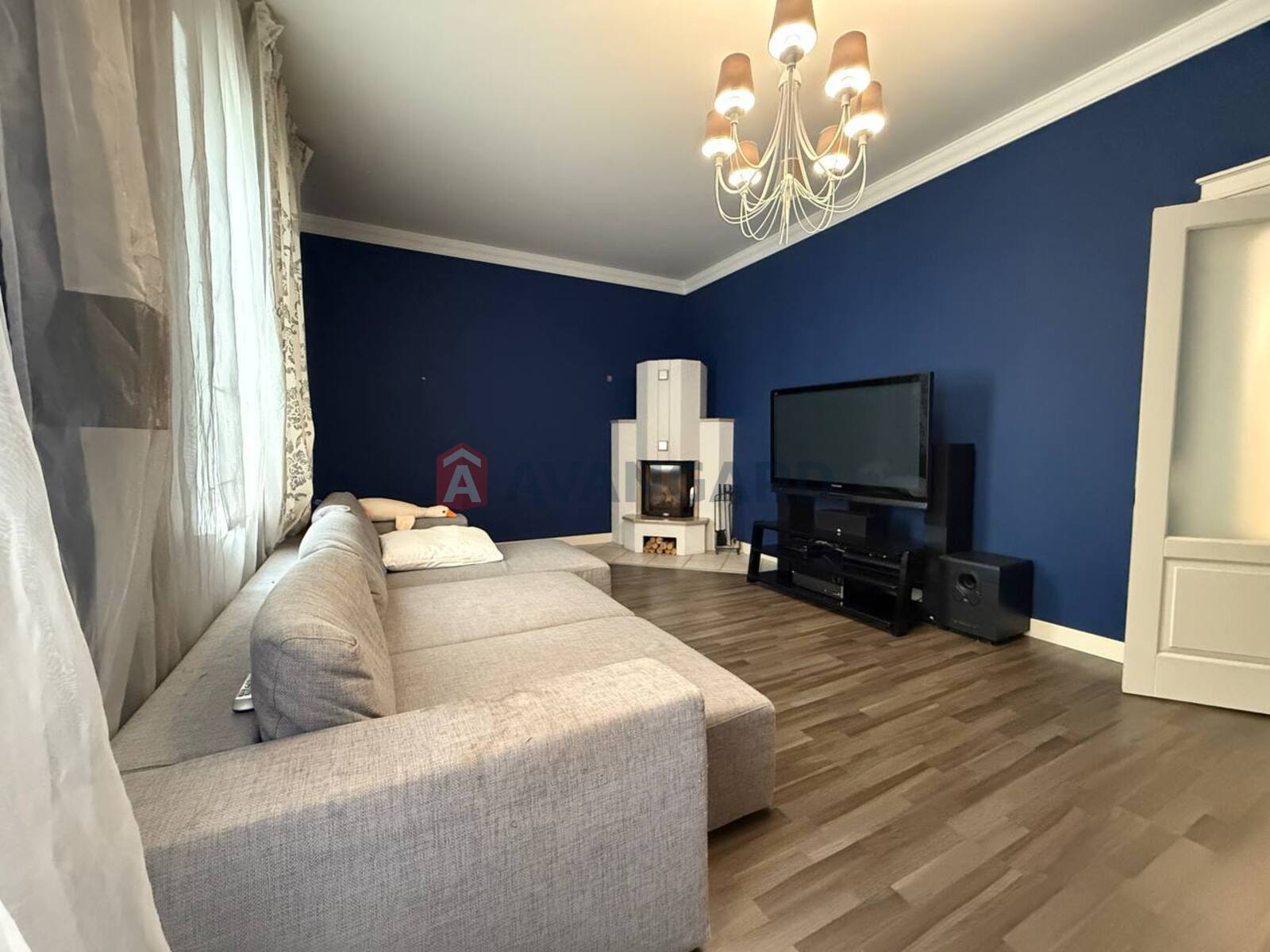 �������, 450 ��.�. ���� 11