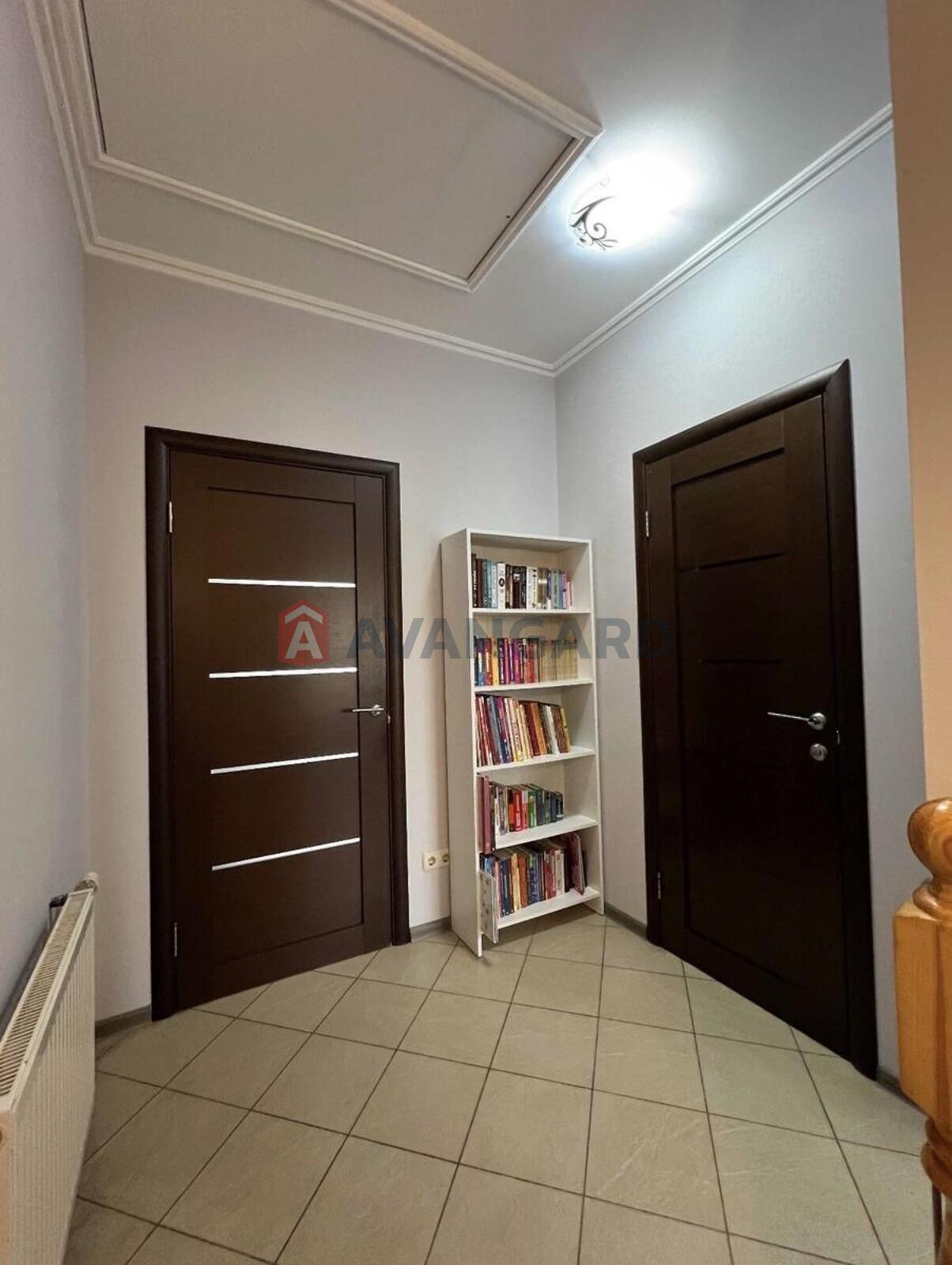 ��������, 175 ��.�. ���� 8