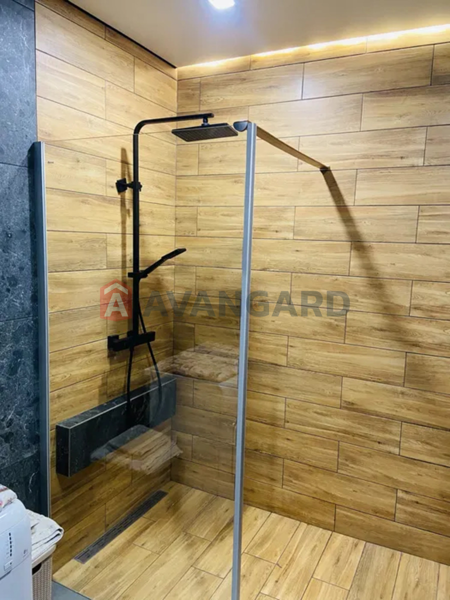 �������, 180 ��.�. ���� 20