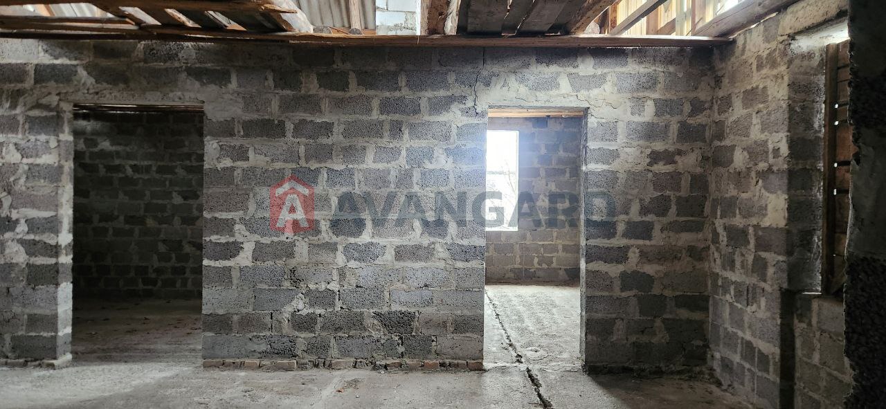 �������, 182 ��.�. ���� 17