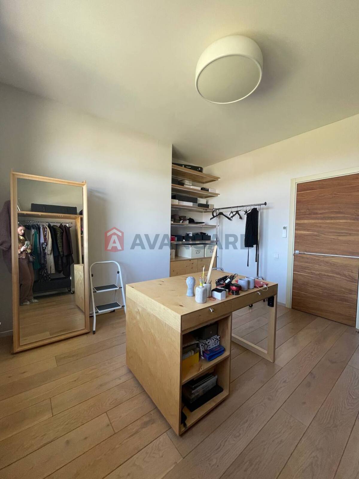 �������, 465 ��.�. ���� 19