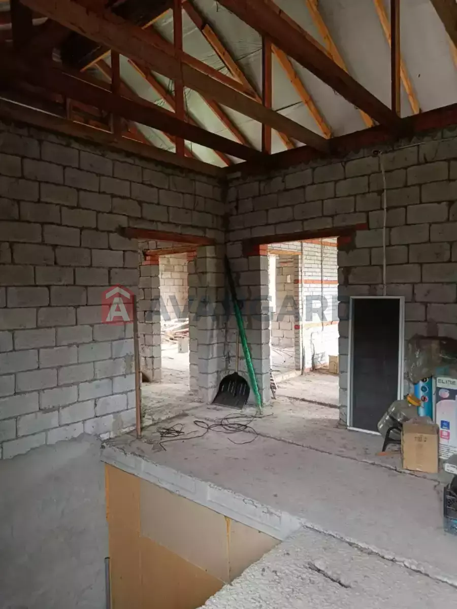 �������, 230 ��.�. ���� 6