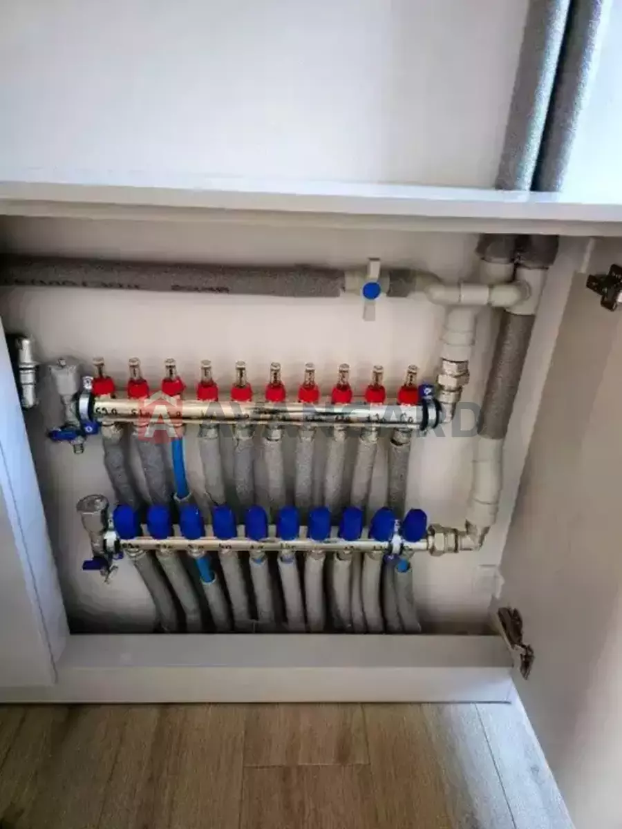 �������, 105 ��.�. ���� 19