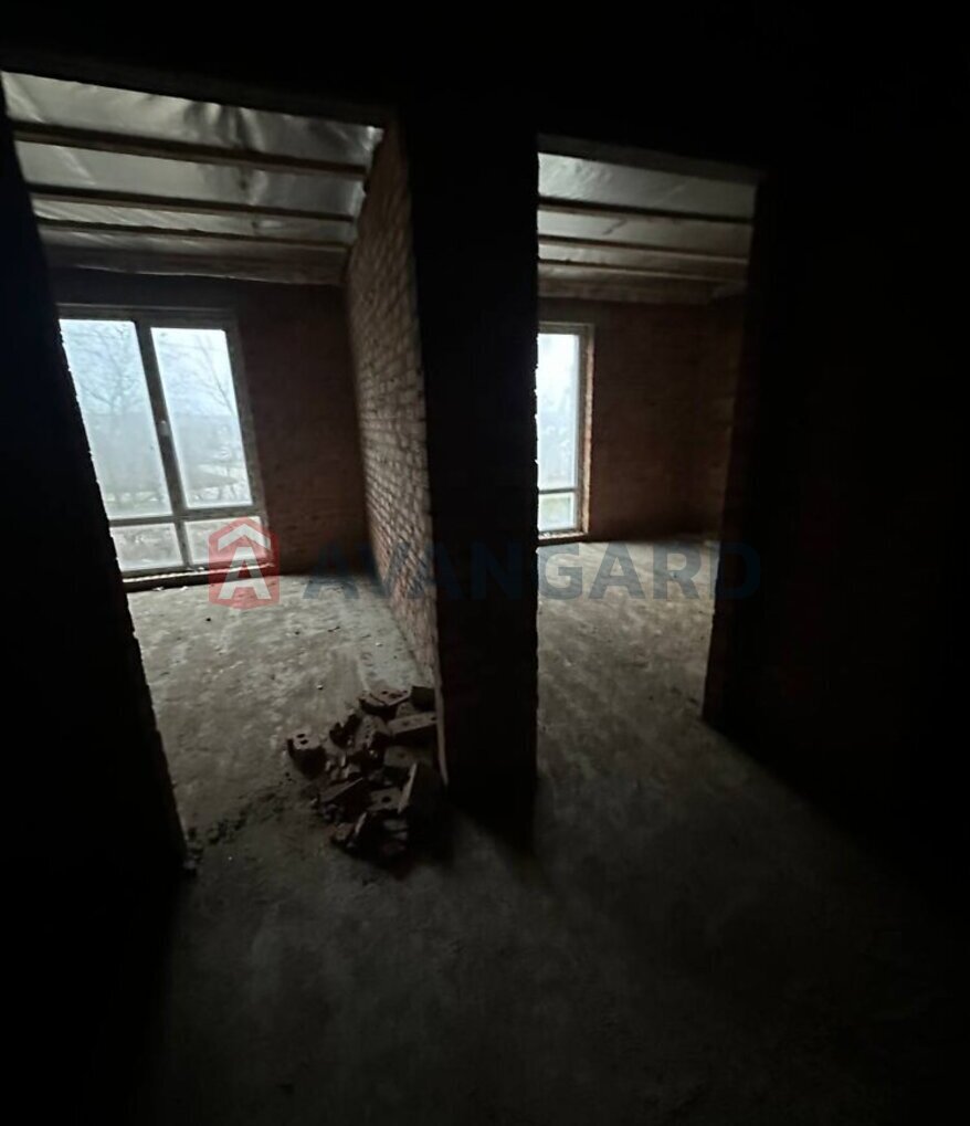 ��������, 90 ��.�. ���� 4