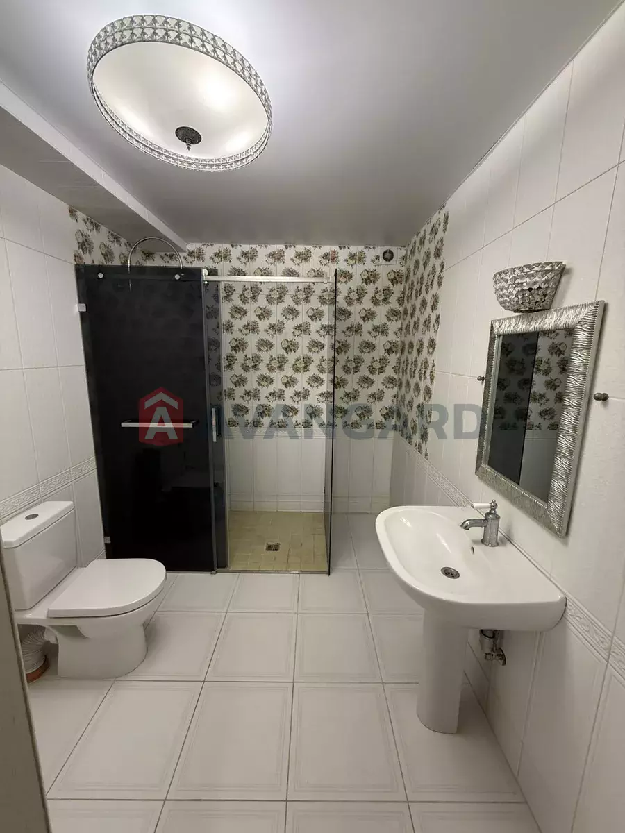 �������, 114 ��.�. ���� 4