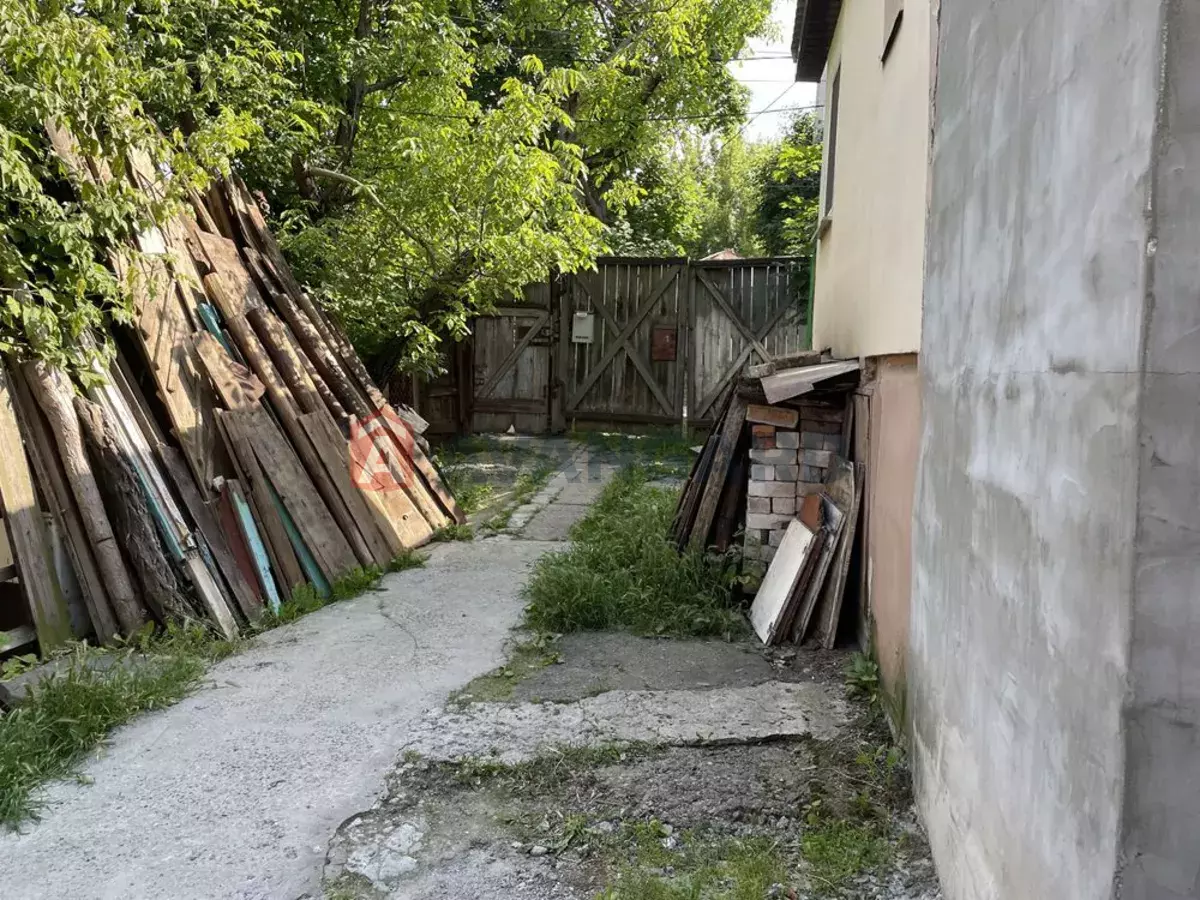 ������� �������, 55 ��.�. ���� 11