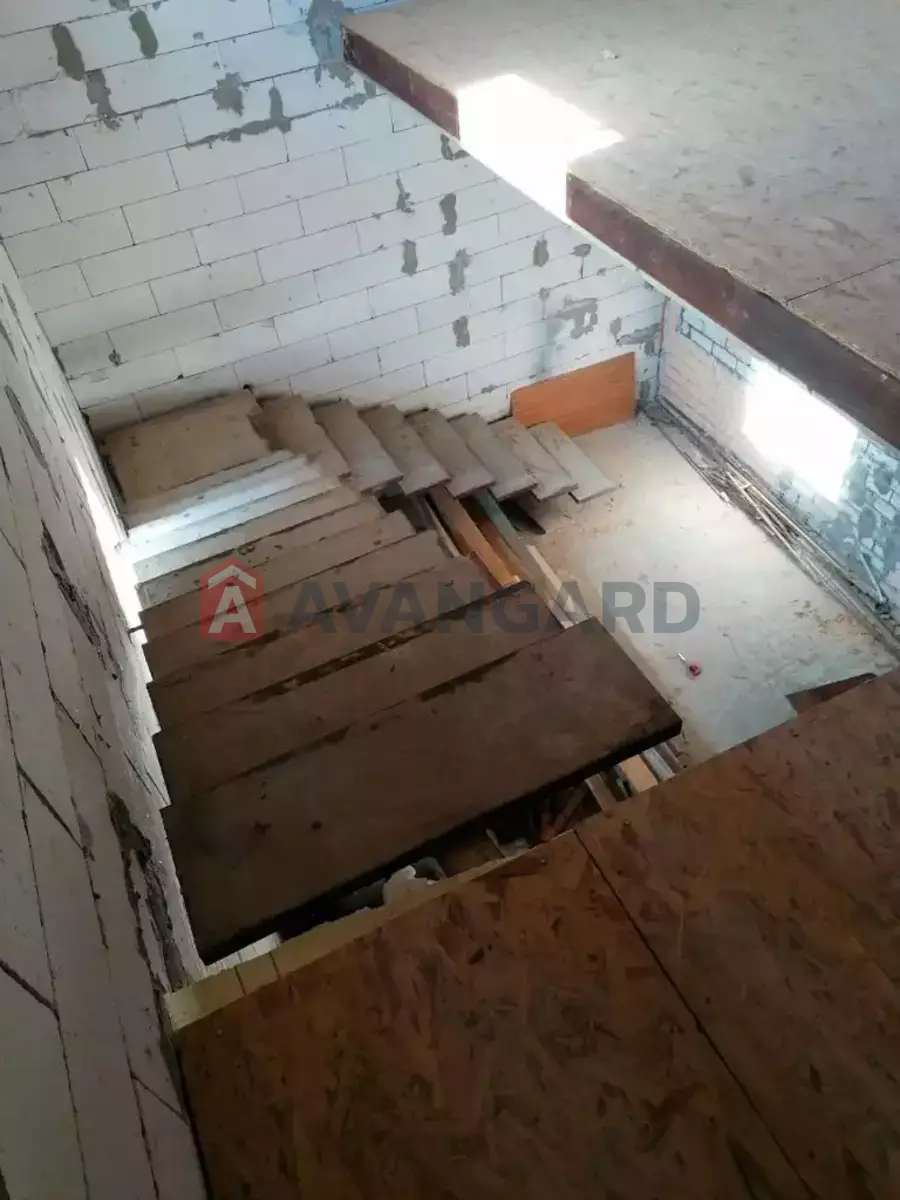 ����, 200 ��.�. ���� 4