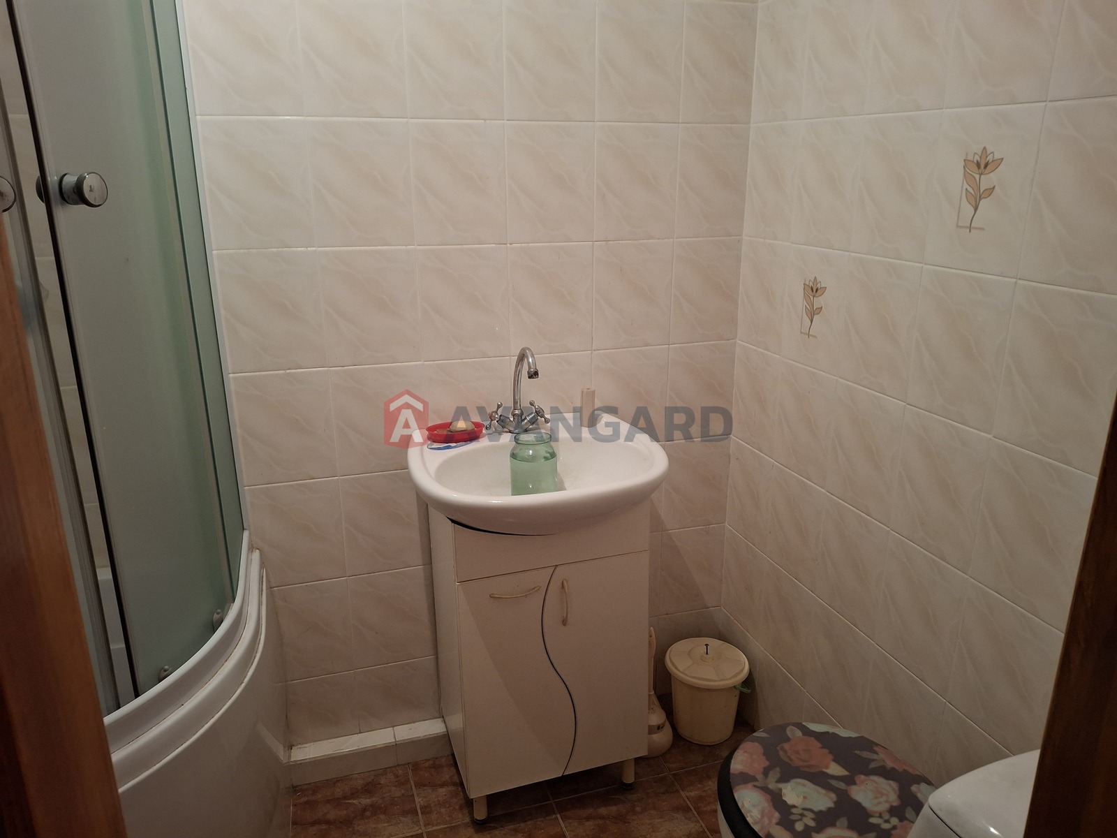 �������, 100 ��.�. ���� 12