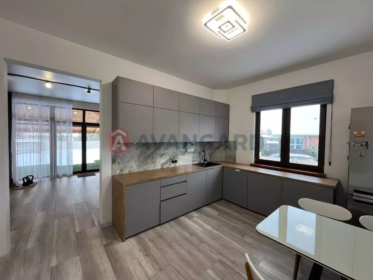 Будинок, 300 кв.м. фото 11 Будинок, 300 кв.м. фото 11