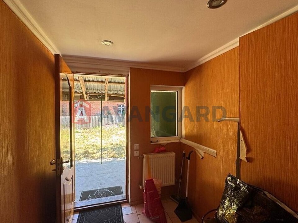 �������, 75 ��.�. ���� 2