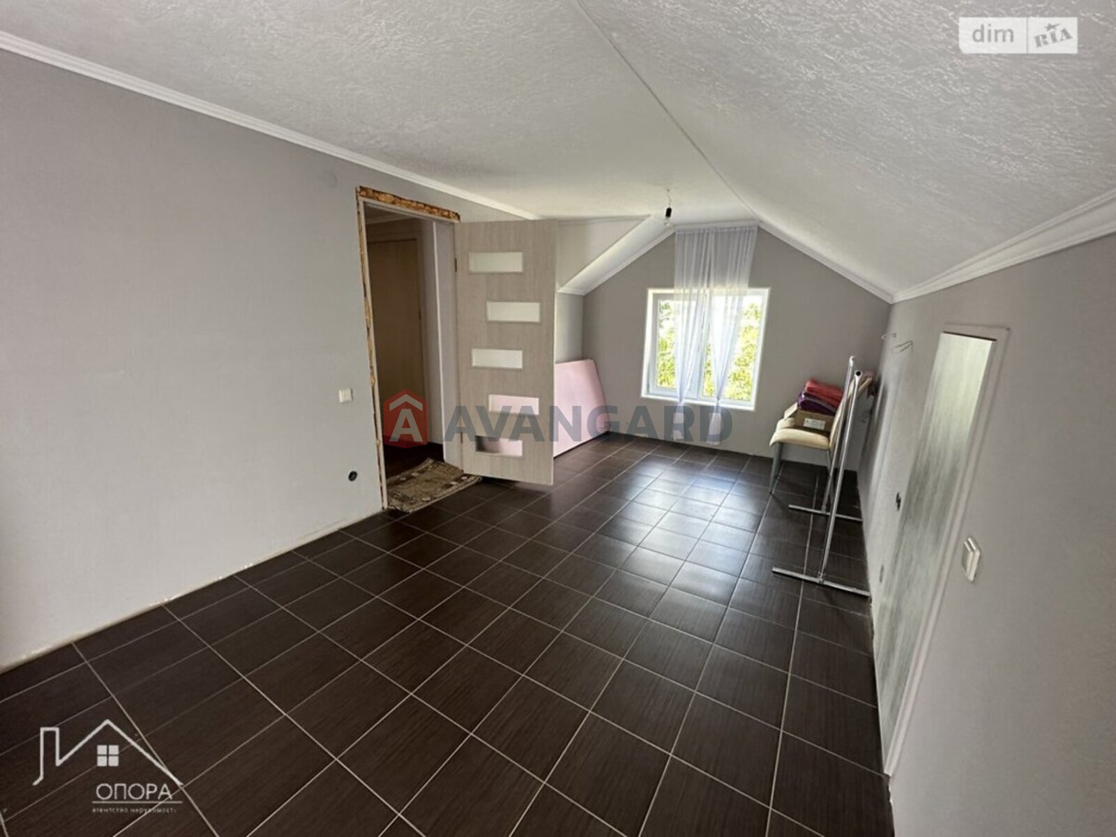 �������, 133 ��.�. ���� 10