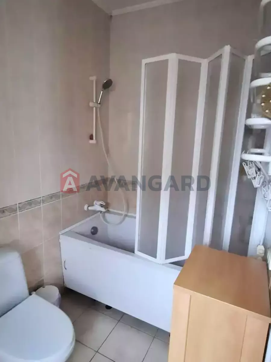 �������, 106 ��.�. ���� 13