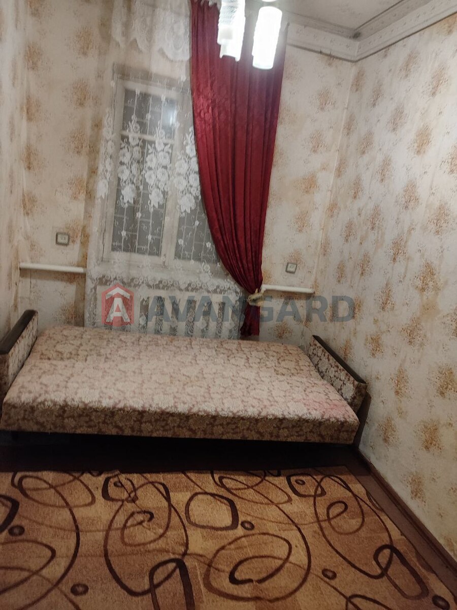 �������, 100 ��.�. ���� 5