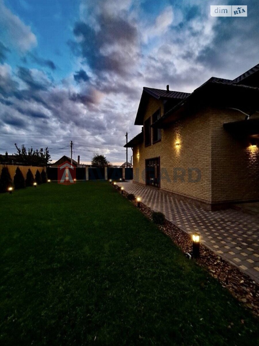 �������, 240 ��.�. ���� 22