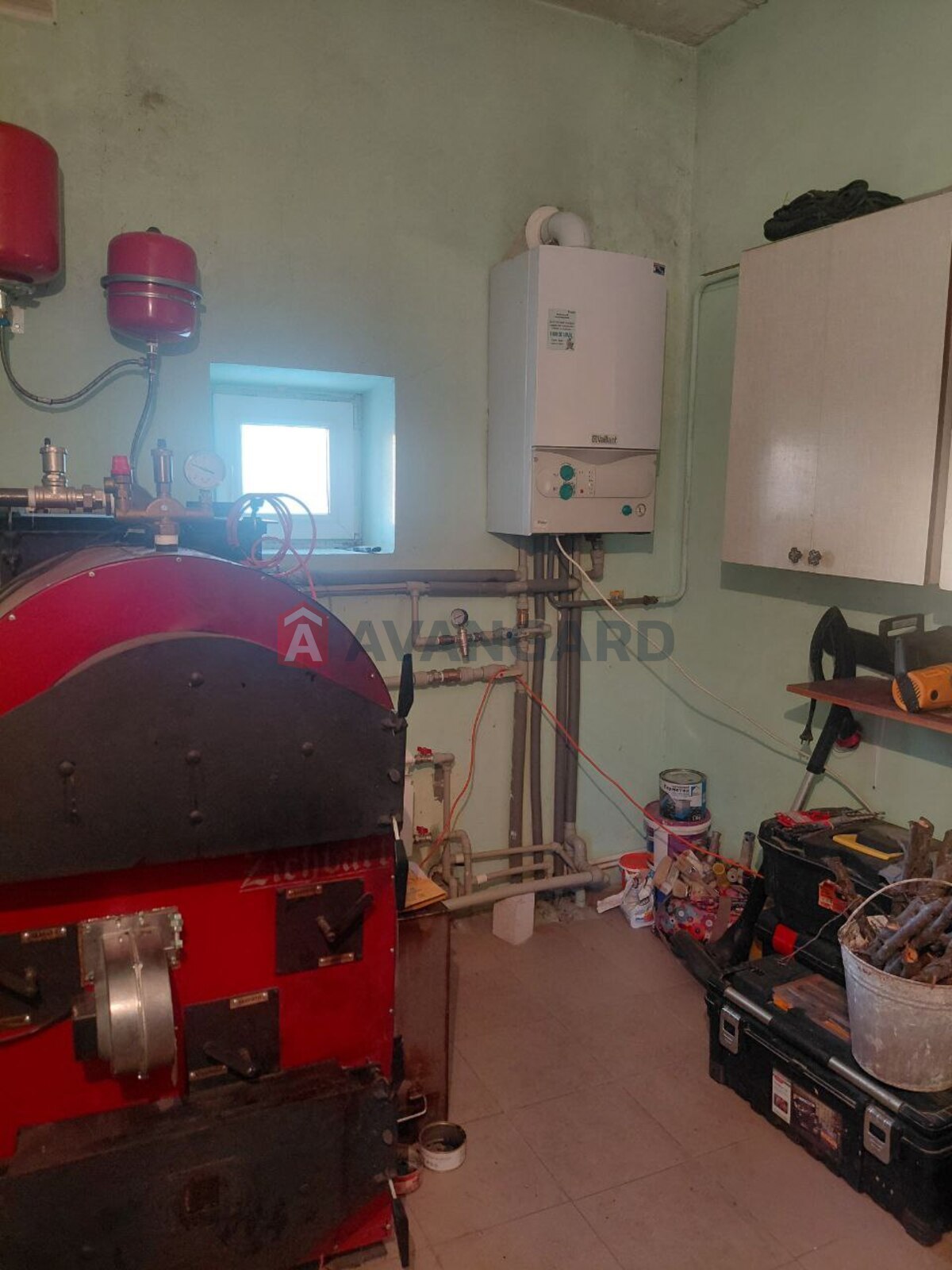 �������, 225 ��.�. ���� 10