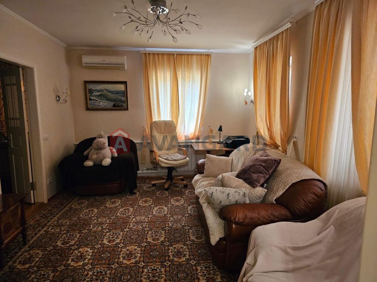 �������, 70 ��.�. ���� 5