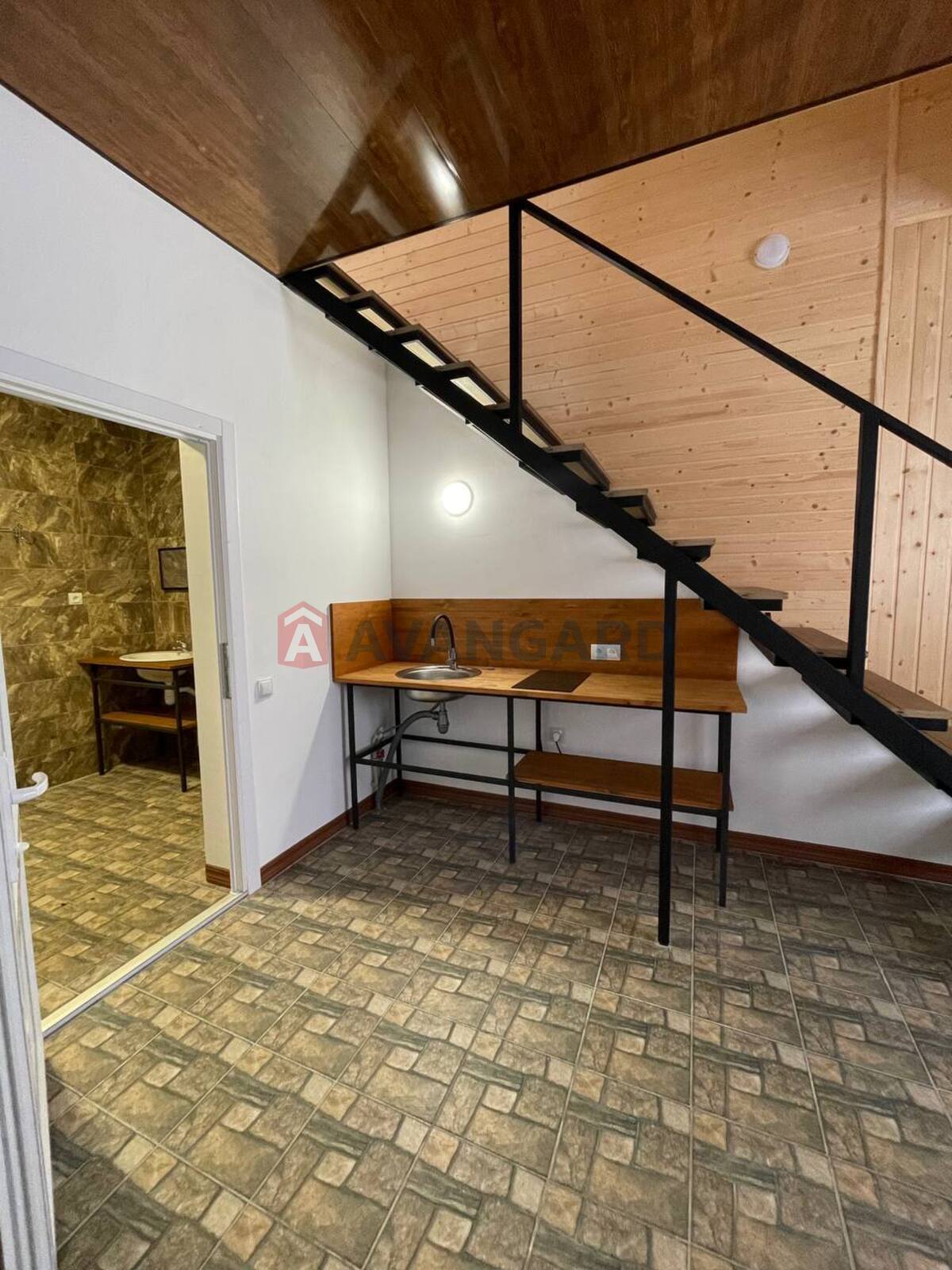 ���, 260 ��.�. ���� 18