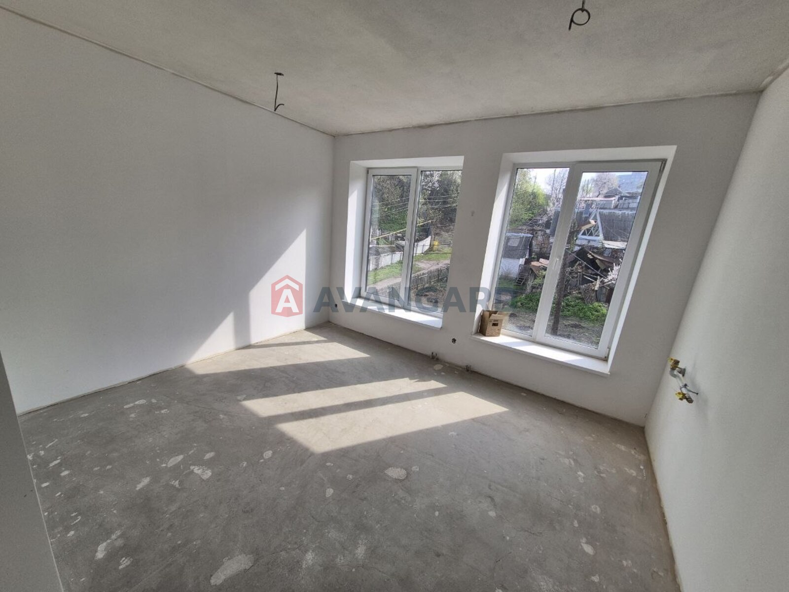 ���, 270 ��.�. ���� 10