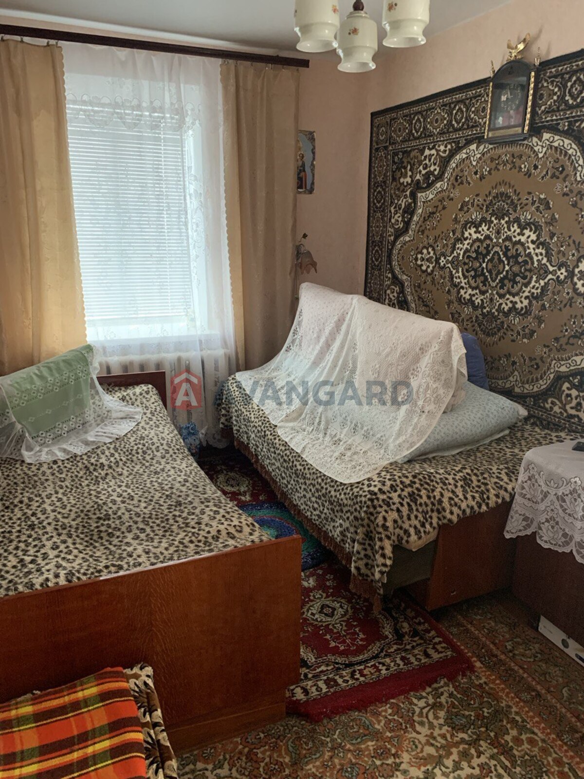 �������, 65 ��.�. ���� 9