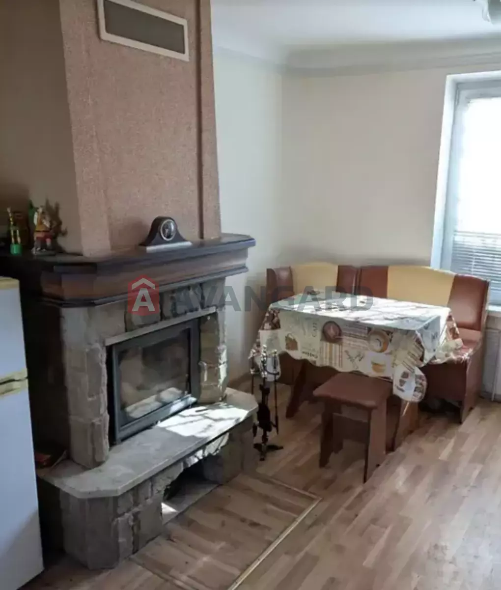 ����, 60 ��.�. ���� 9