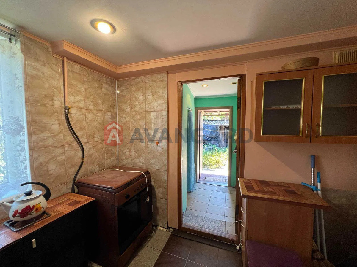 ������� �������, 43 ��.�. ���� 14