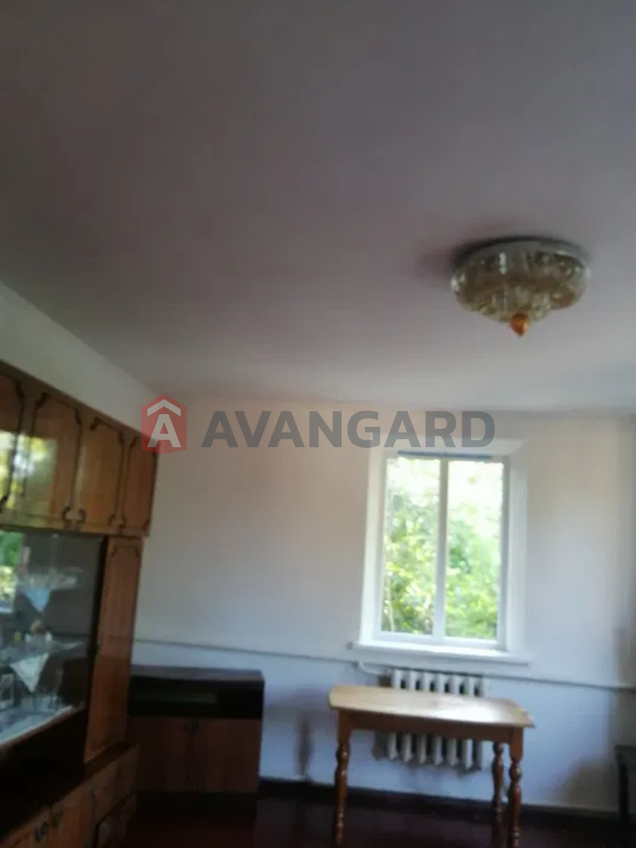 �������, 80 ��.�. ���� 12