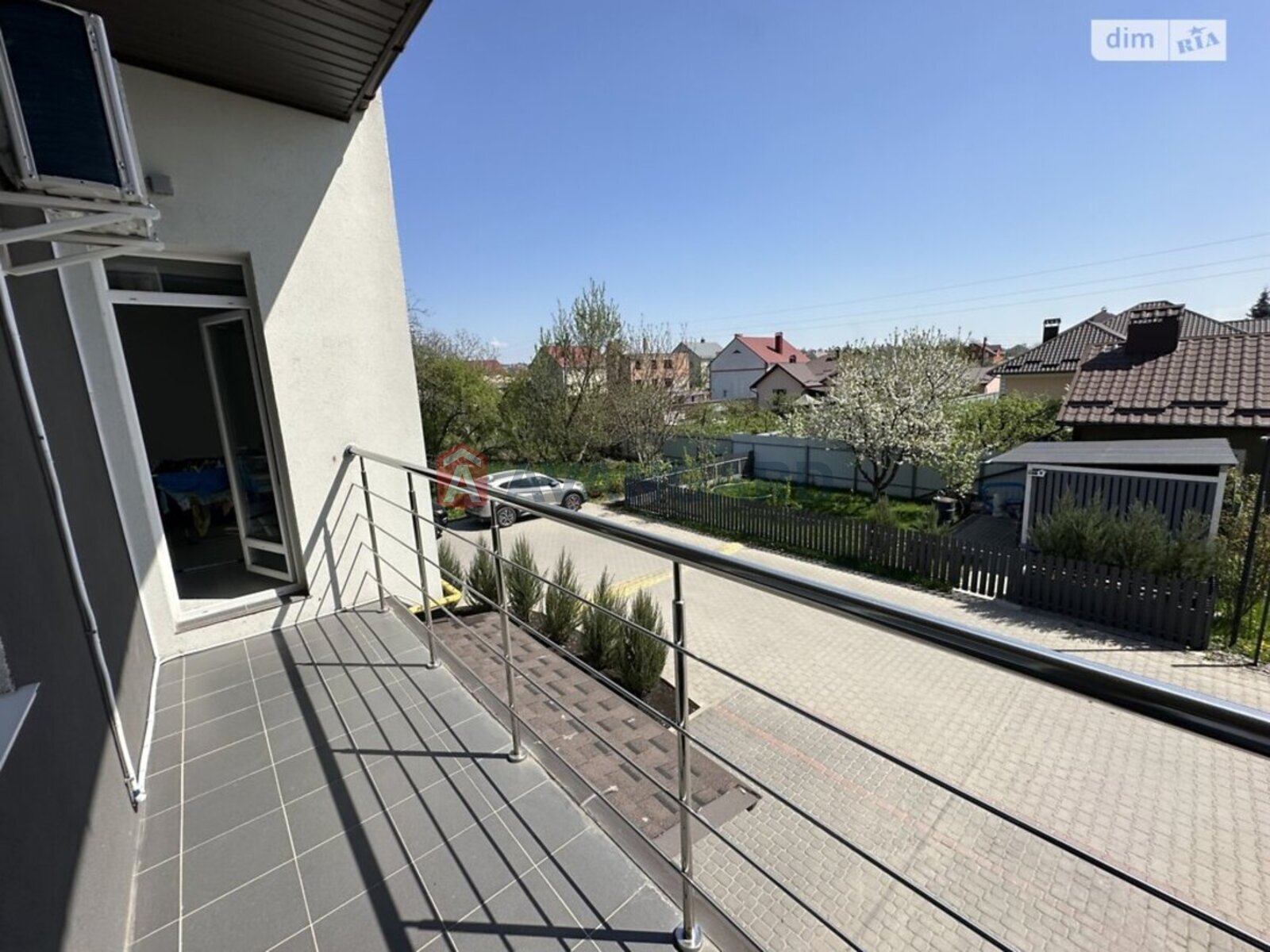 �������, 100 ��.�. ���� 19