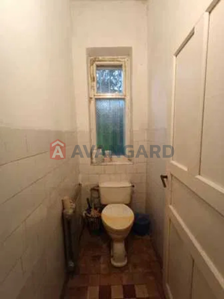 �������, 164 ��.�. ���� 18