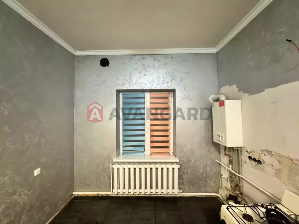 �������, 115 ��.�. ���� 17