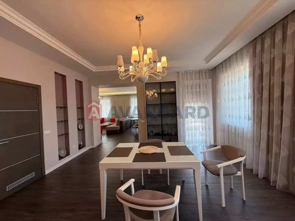 �������, 275 ��.�. ���� 7