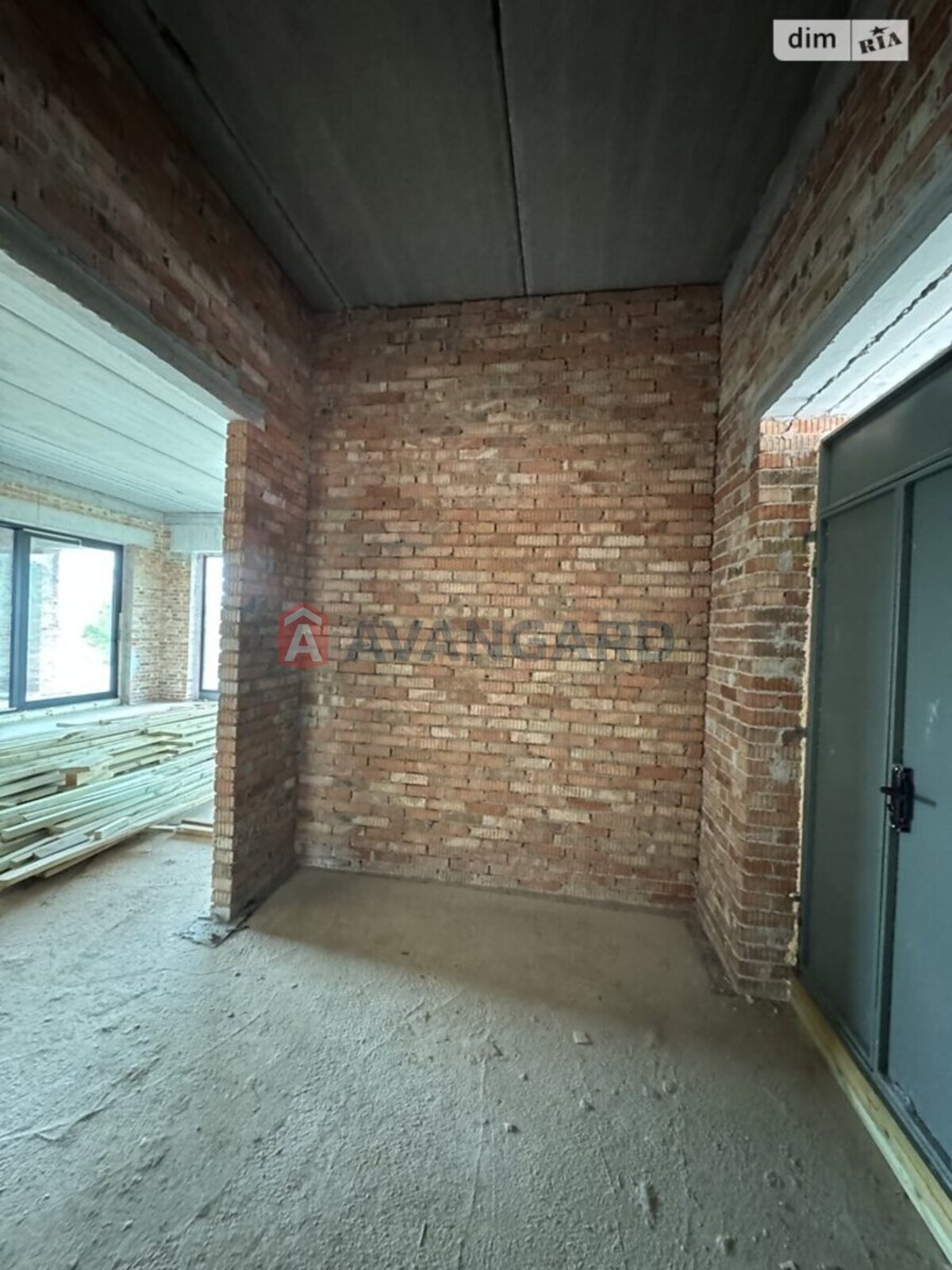 �������, 272 ��.�. ���� 23