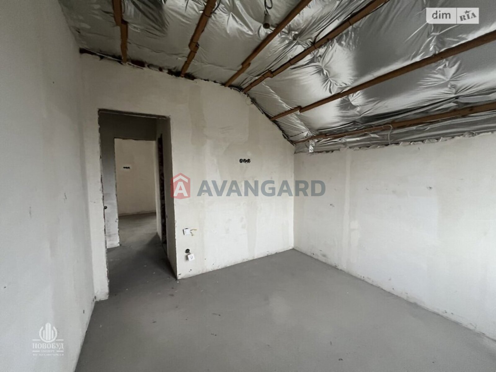 ���, 105 ��.�. ���� 17