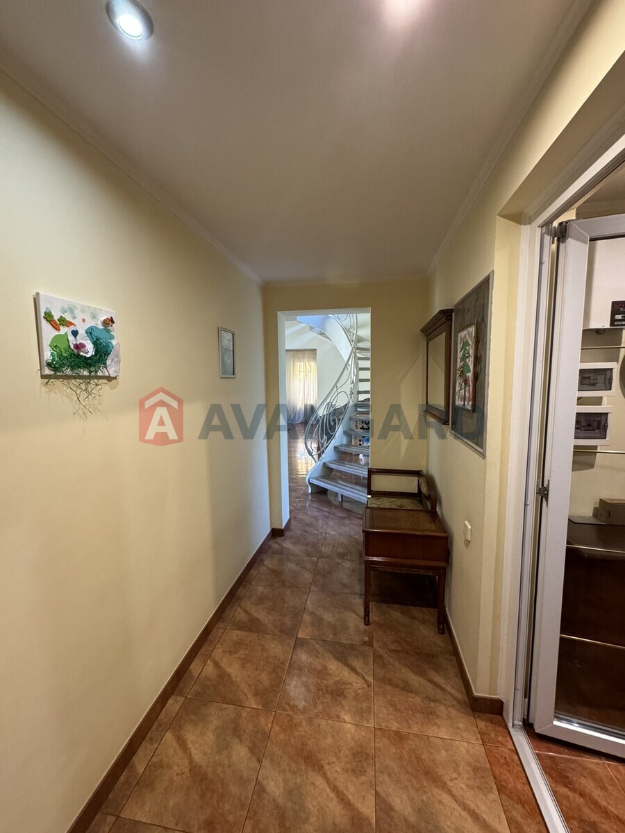 ���, 210 ��.�. ���� 21