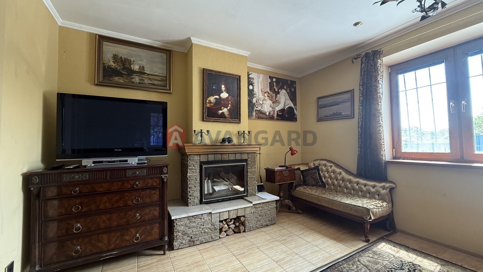 �������, 160 ��.�. ���� 1