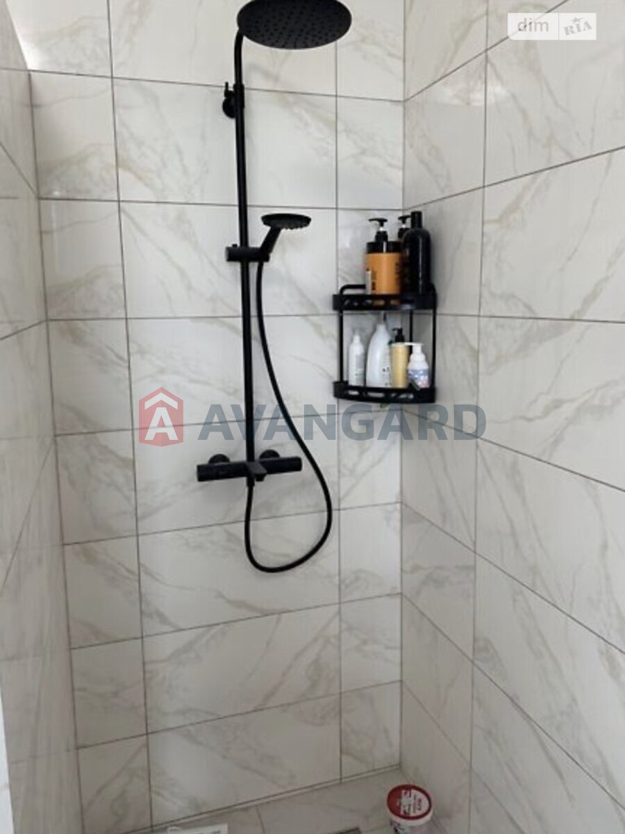 �������, 143 ��.�. ���� 17