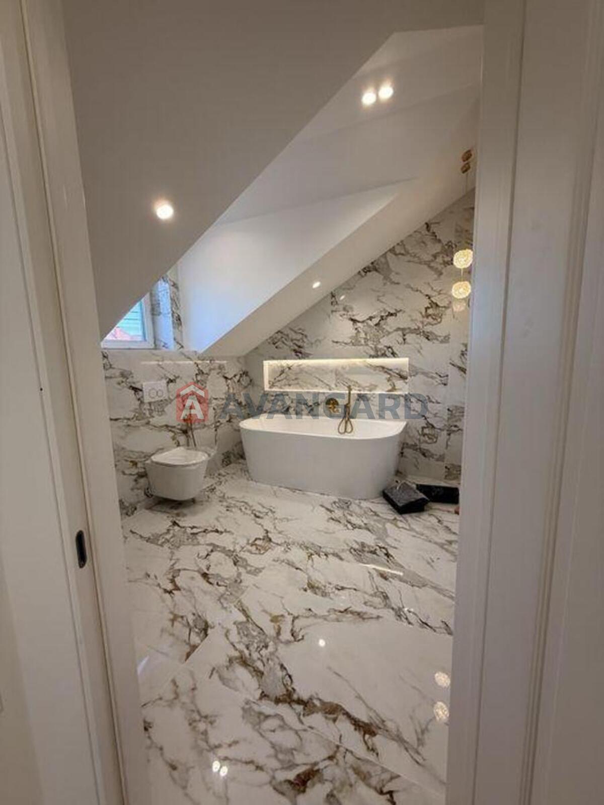 150 ��.�. ���� 17