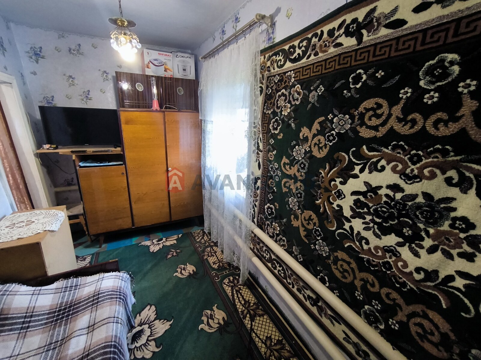 �������, 32 ��.�. ���� 13