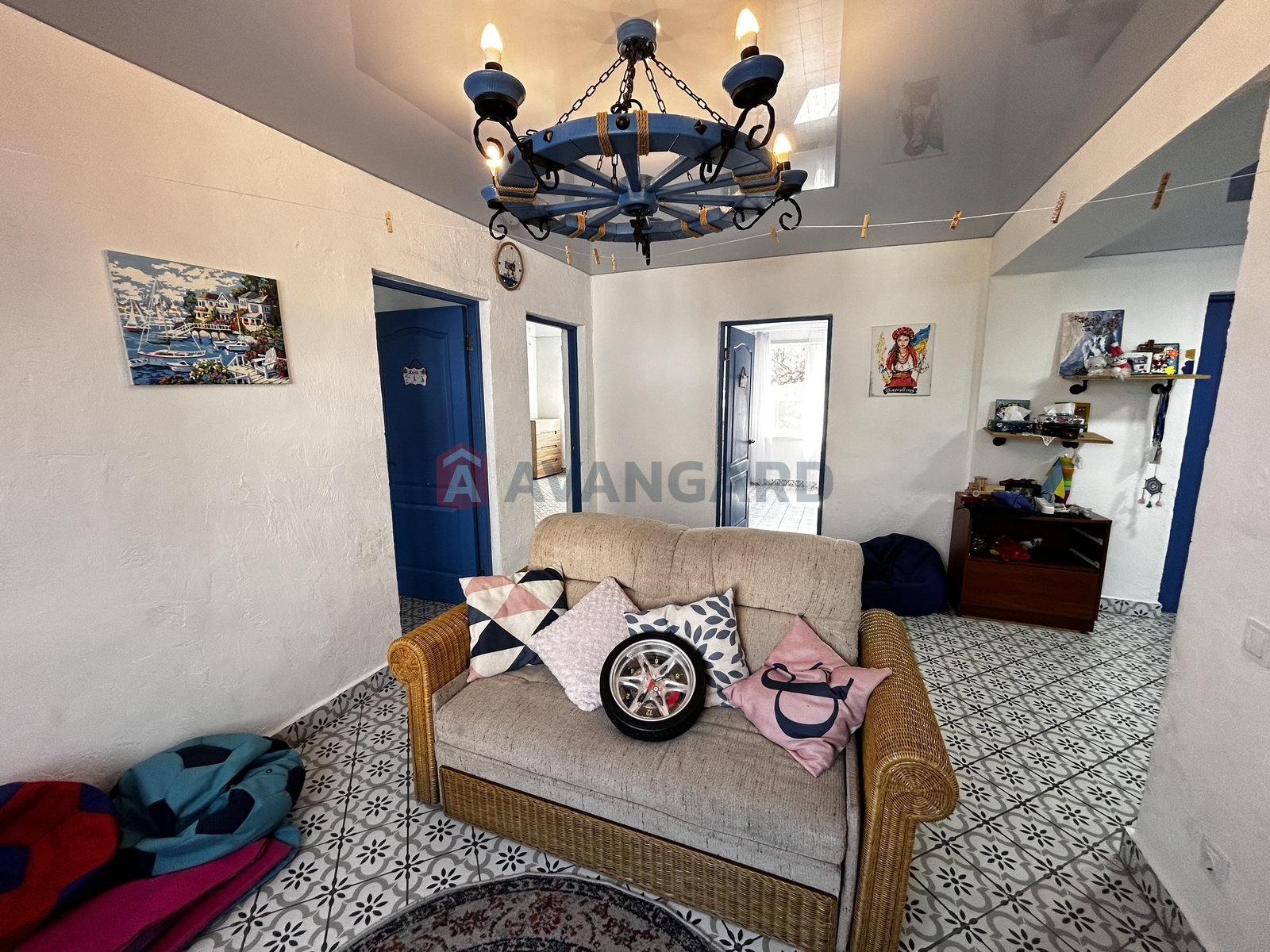 �������, 81 ��.�. ���� 11