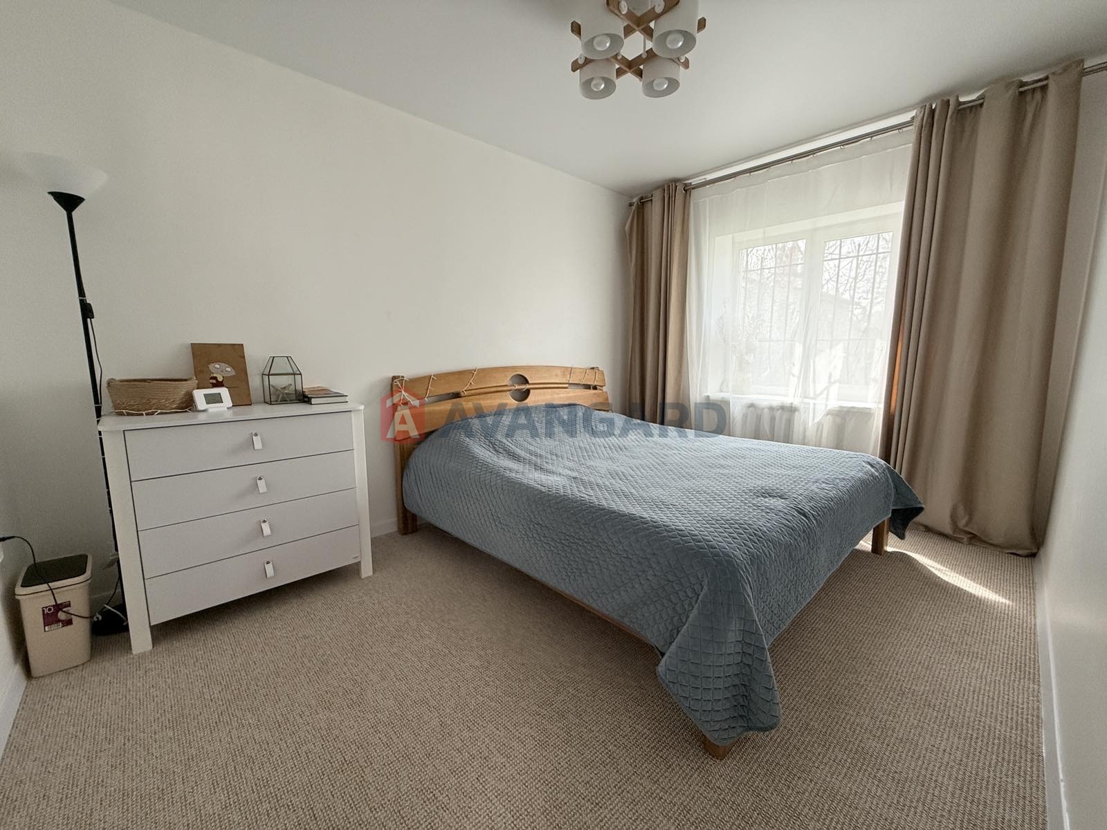 ���, 180 ��.�. ���� 17