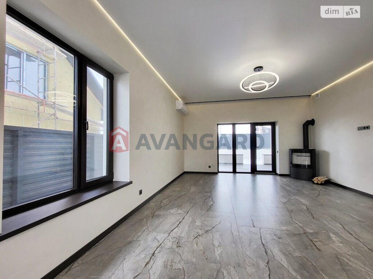 �������, 107 ��.�. ���� 2