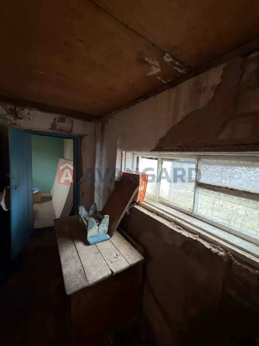 �������, 45 ��.�. ���� 13