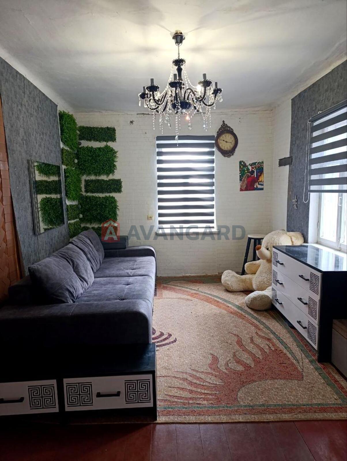 �������, 45 ��.�. ���� 10