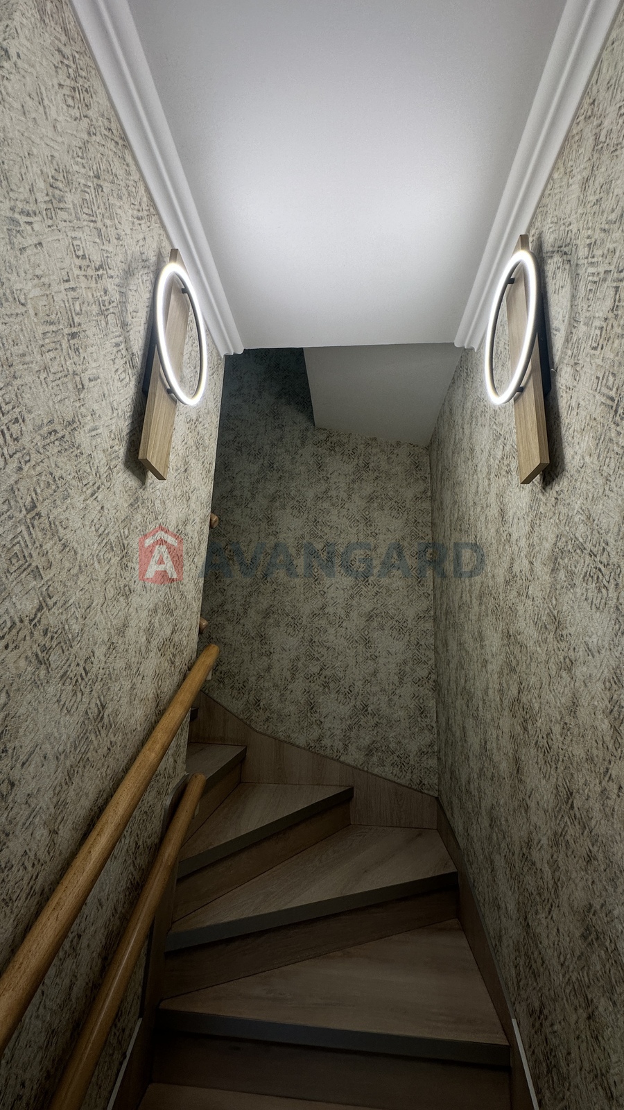 �������, 98 ��.�. ���� 8