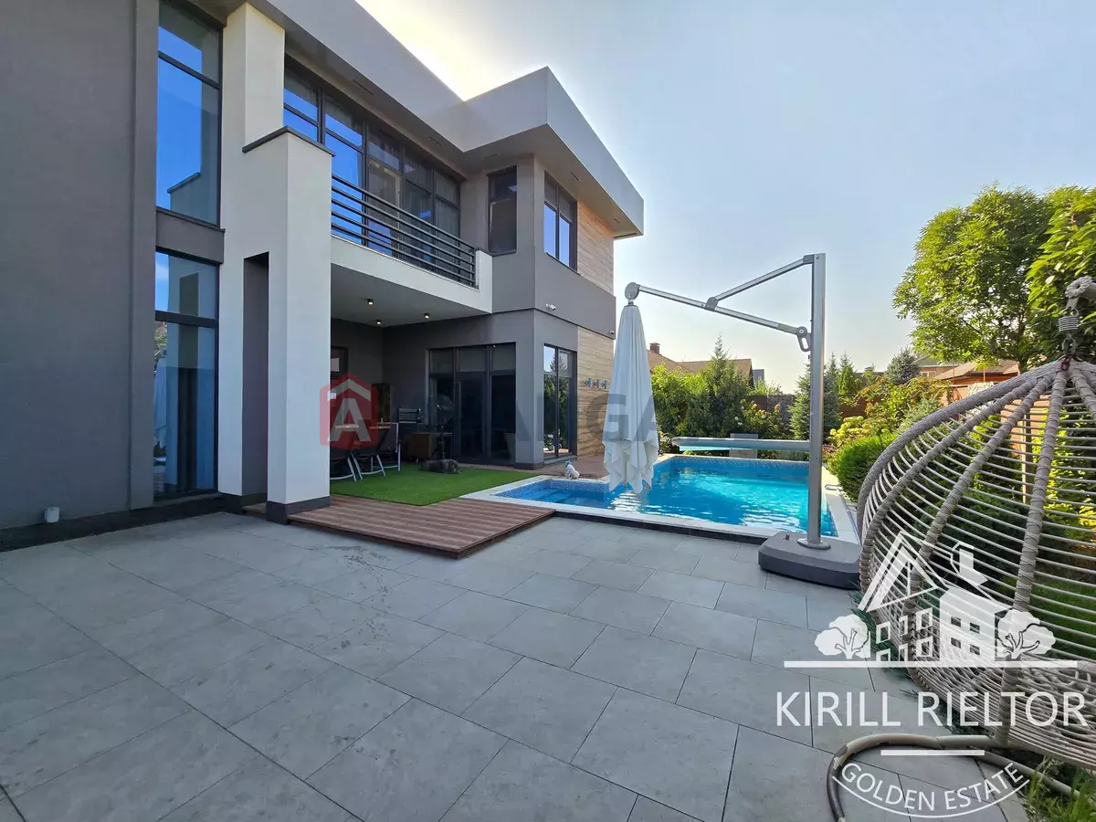 �������, 306 ��.�. ���� 3