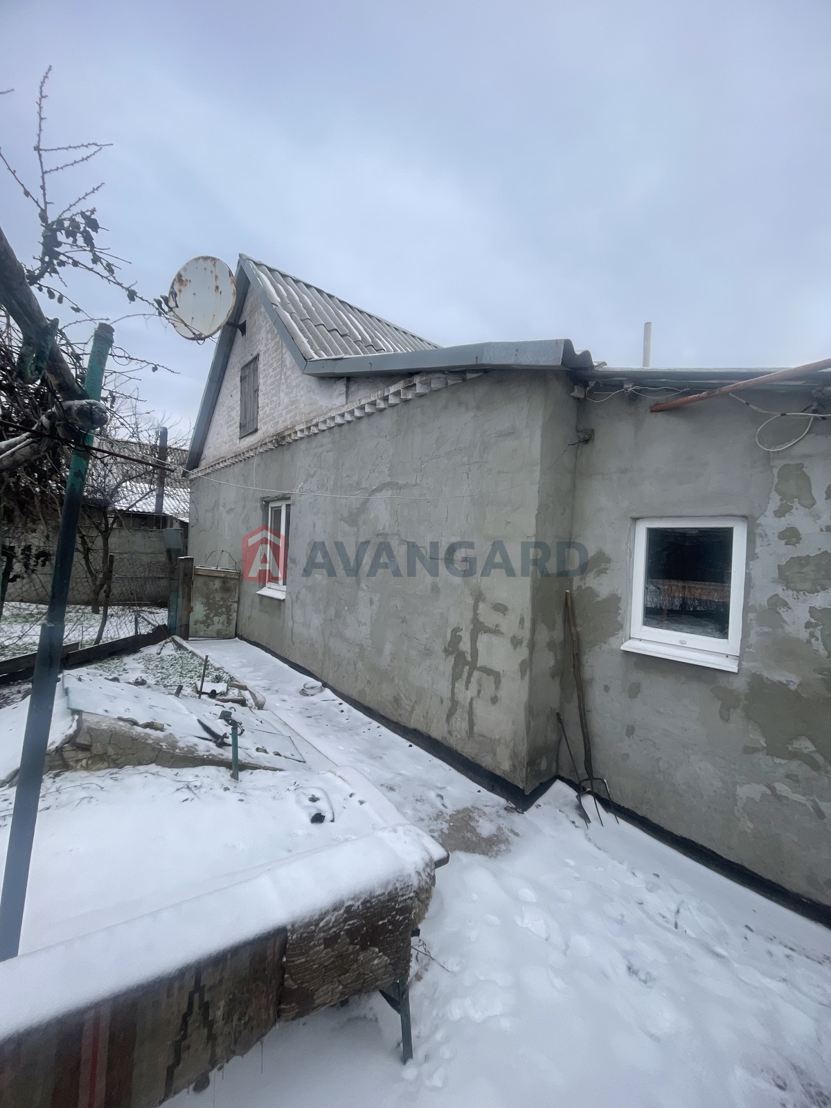 �������, 50 ��.�. ���� 9